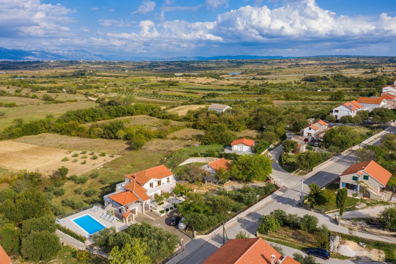 Vila Luna Apartments Zára Kültér fotó